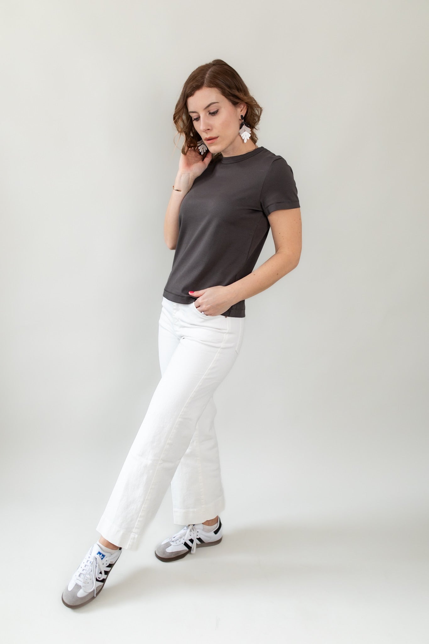 CROPPED WIDE LEG JEANS