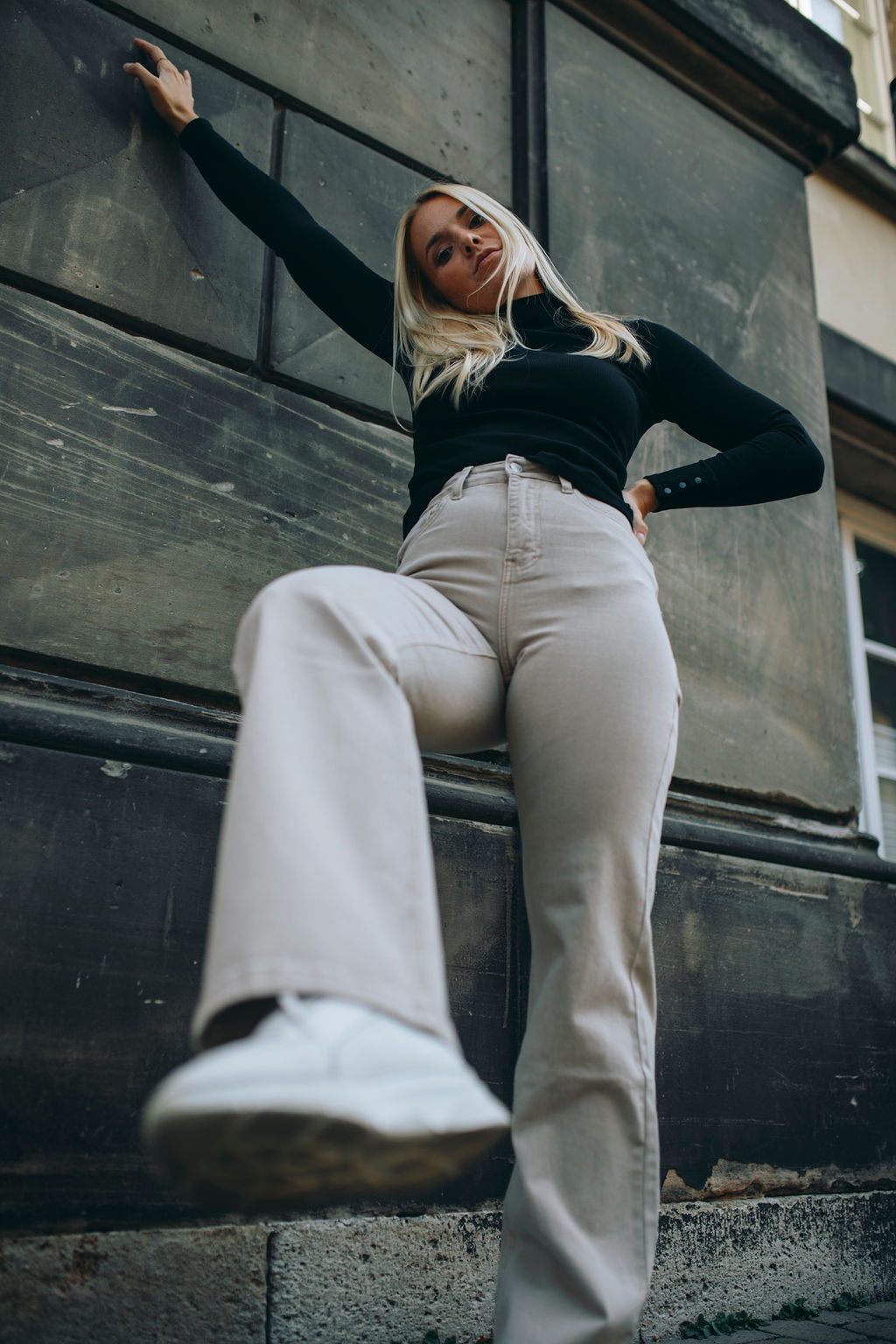 WIDE LEG JEANS