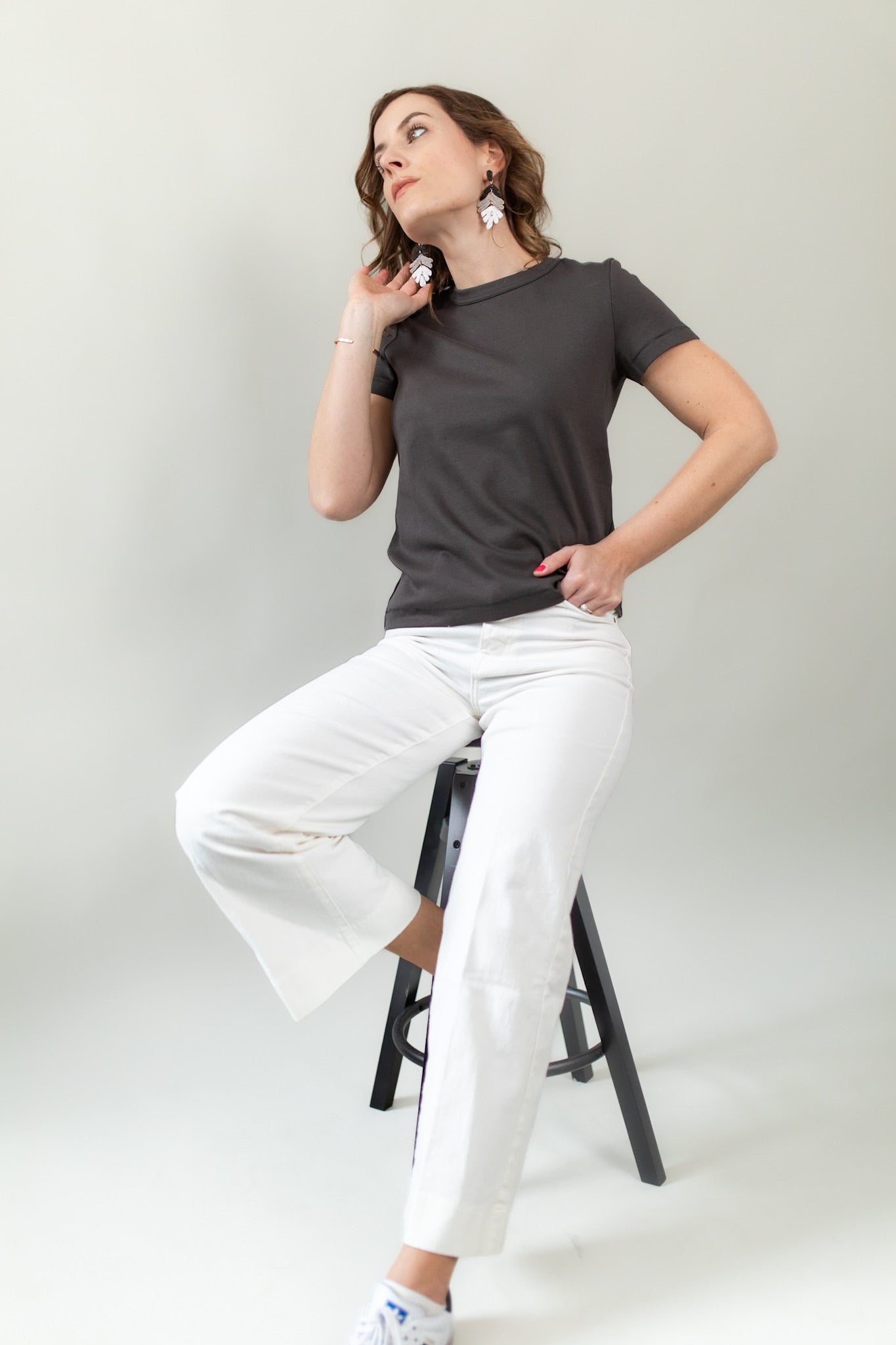 CROPPED WIDE LEG JEANS