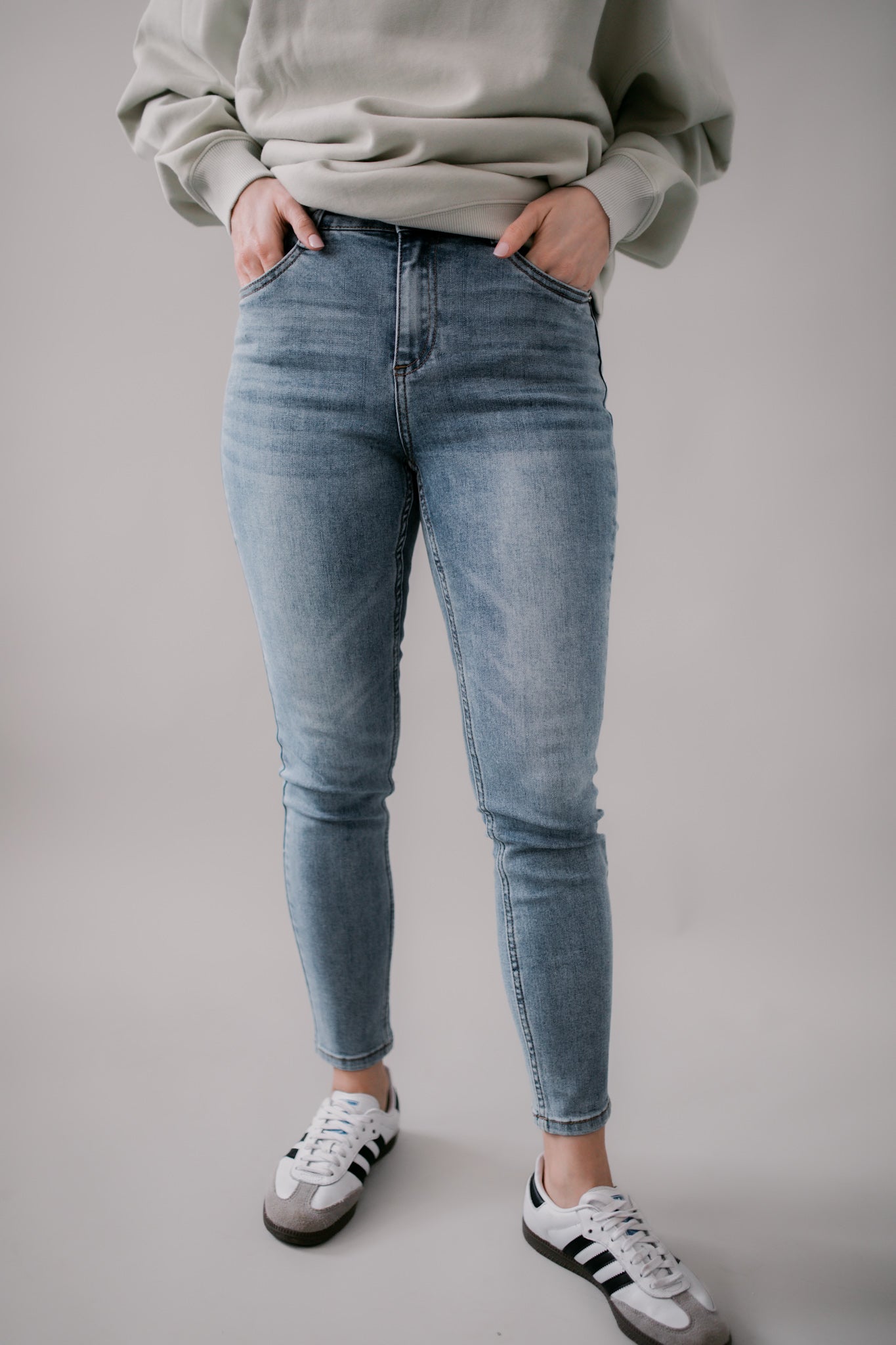 SKINNY JEANS