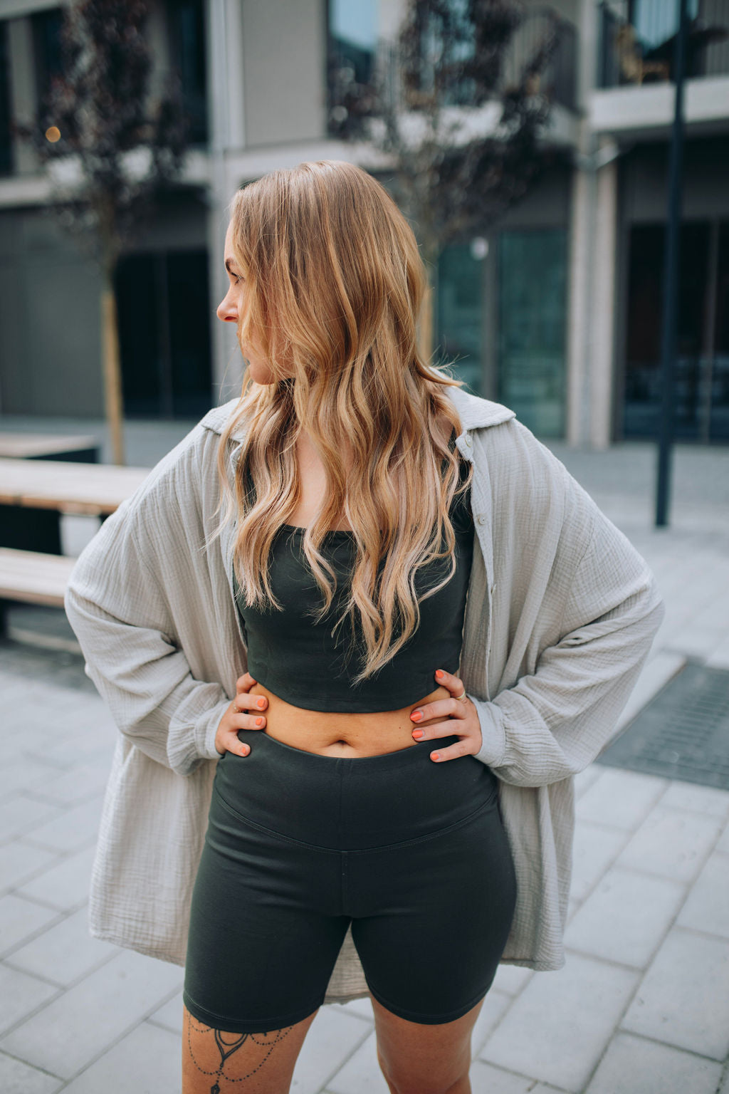 SHAPING SHORTS