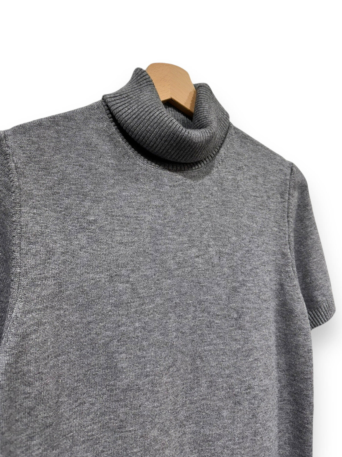KURZÄRMELIGER ROLLKRAGENPULLOVER