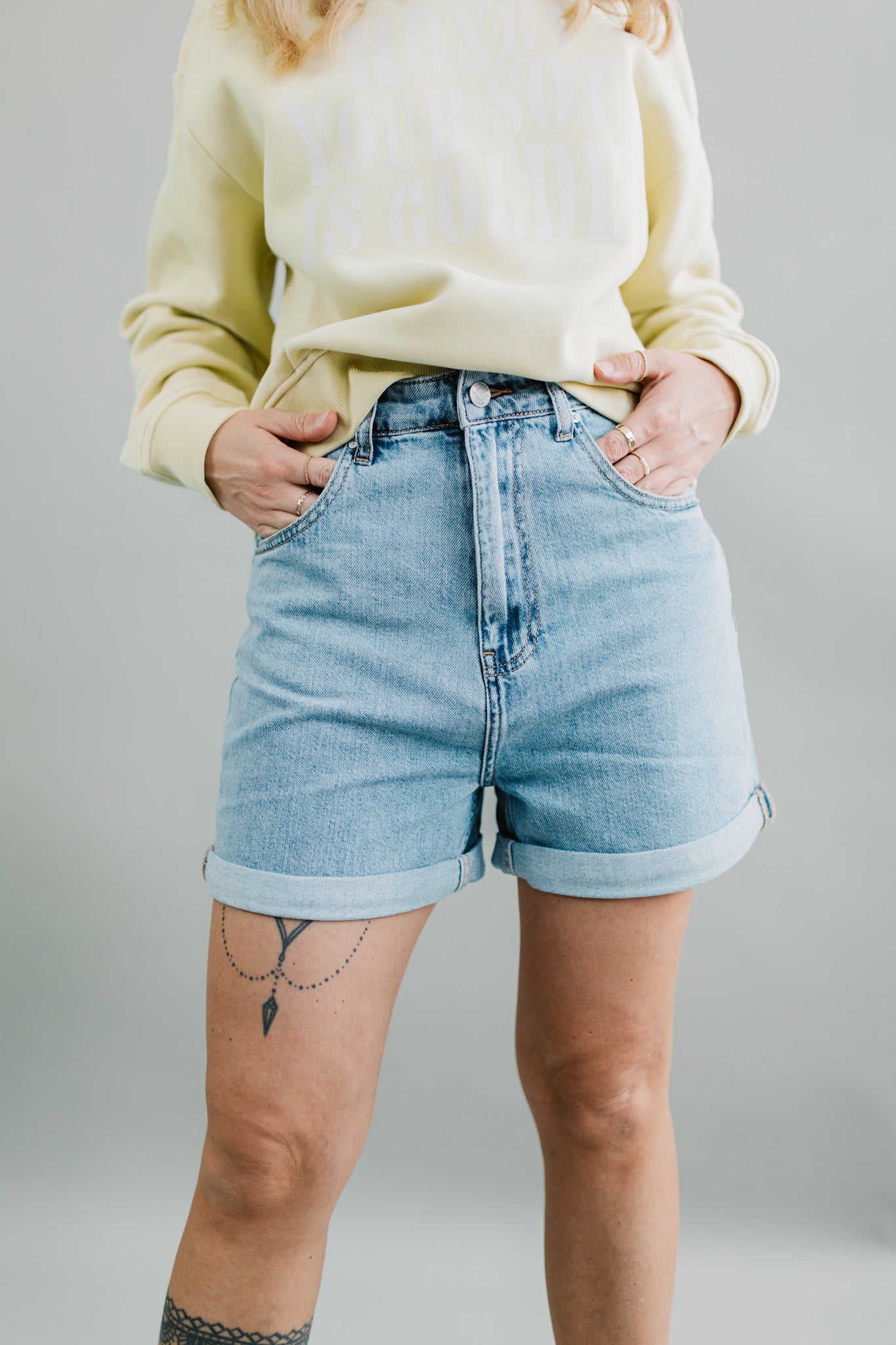 JEANSSHORTS