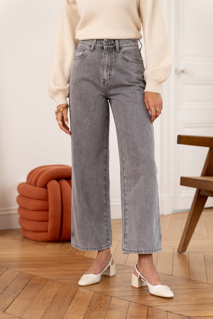 CROPPED WIDE LEG JEANS